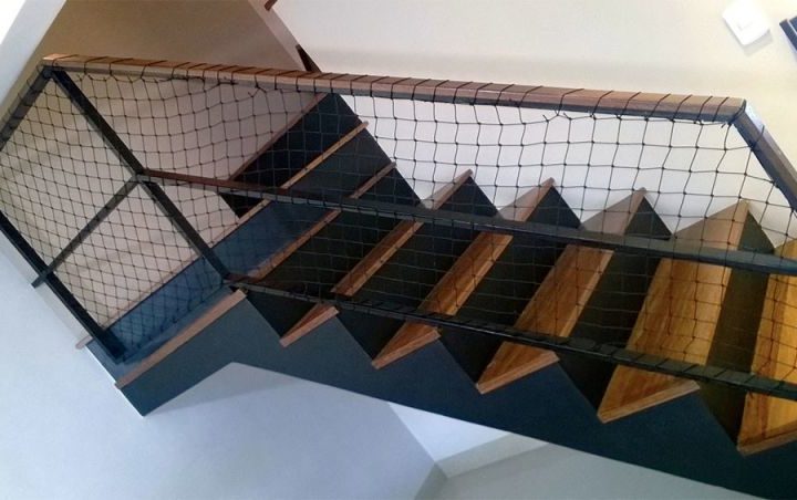 instalacao_rede_de_protecao_escadas_01-91-800-600-80